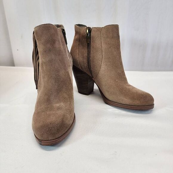 Vince Camuto Harlin Bootie in Wild Mushroom Tassles Size 7M - Picture 2 of 11
